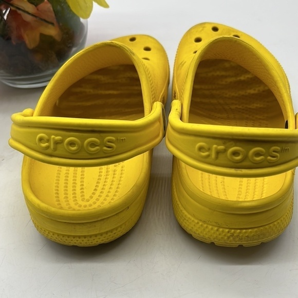 CROCS yellow traditional clog - Picture 3 of 6
